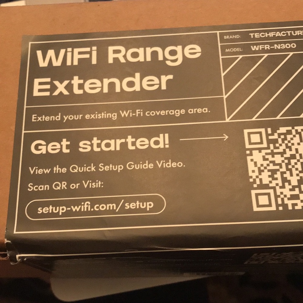 NIB WiFi Range Extender (2.4GHZ) up to 2,800sq.ft Signal Booster